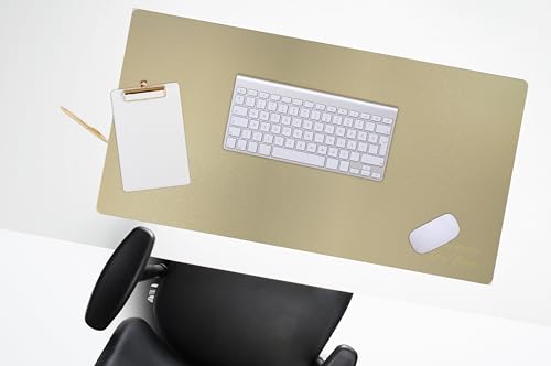Dany Marcus Schreibtischunterlage, Mousepad, Desk Pad, mit Goldprint (Gold) von Dany Marcus