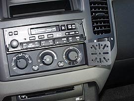 MITSUBISHI PAJERO CK DashMount Baujahr 2000 bis 2006 KFZ Navi Handy Halterung von telebox von DashMount