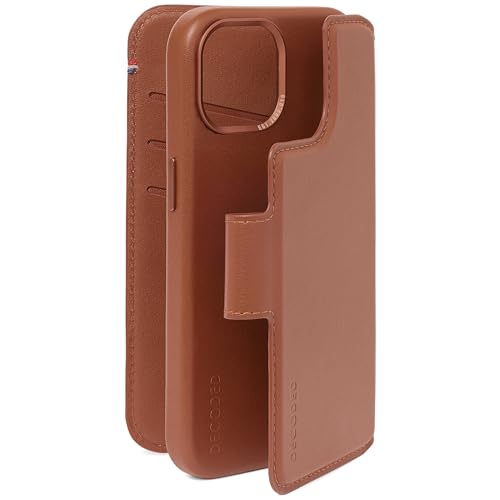 Decoded 2-in-1 Abnehmbare Schutzhülle für Apple iPhone 15 Plus - Hochwertiges Europäisches Leder - Kartenhalter Hülle - Lederhülle - MagSafe-Kompatibel - Microfiber Lining - Tan Braun Decoded 2-in-1 Abnehmbare Schutzhülle für Apple iPhone 15 Plus - Hochwertiges Europäisches Leder - Kartenhalter Hülle - Lederhülle - MagSafe-Kompatibel - Microfiber Lining - Tan Braun von Decoded