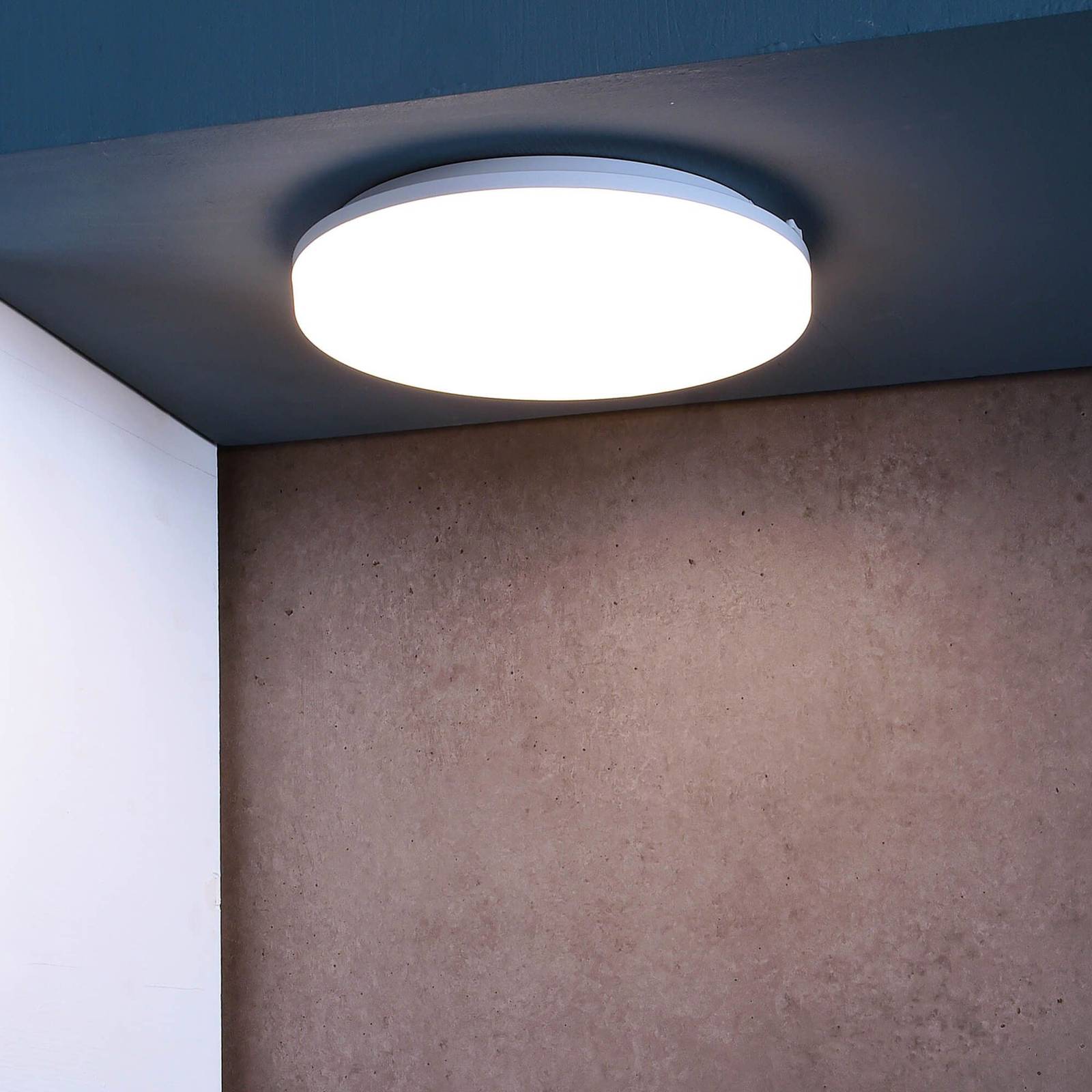 LED-Deckenleuchte Altais, IP54, Ø 33 cm LED-Deckenleuchte Altais, IP54, Ø 33 cm von Deko-Light