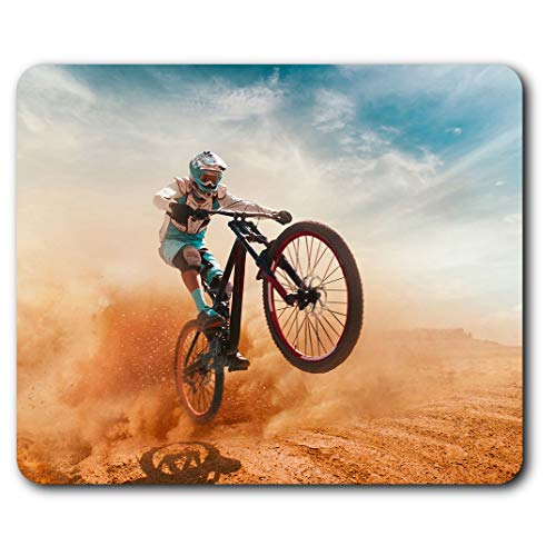 Komfortables Mauspad – Mountainbike-Trick-Biker 23,5 x 19,6 cm (9,3 x 7,7 Zoll) für Computer & Laptop, Büro, Geschenk, rutschfeste Unterseite – RM2755 von Destination Vinyl Ltd