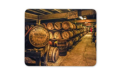 Scottish Distillery Whisky Reifen Alters-Malt Mauspad Pad - Computer-Geschenk # 16369 von Destination Vinyl Ltd