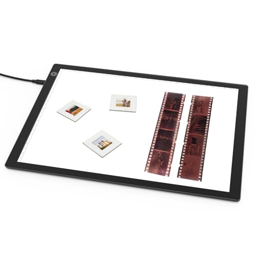 Eyesen Mobile Film Scanner, Konvertieren Sie 35mm Dias und Negative in JPG Digital mit Smartphone-Kamera, 12 x 9 Zoll tragbares ultradünnes LED Lichtpanel Eyesen Mobile Film Scanner, Konvertieren Sie 35mm Dias und Negative in JPG Digital mit Smartphone-Kamera, 12 x 9 Zoll tragbares ultradünnes LED Lichtpanel von DigitPro