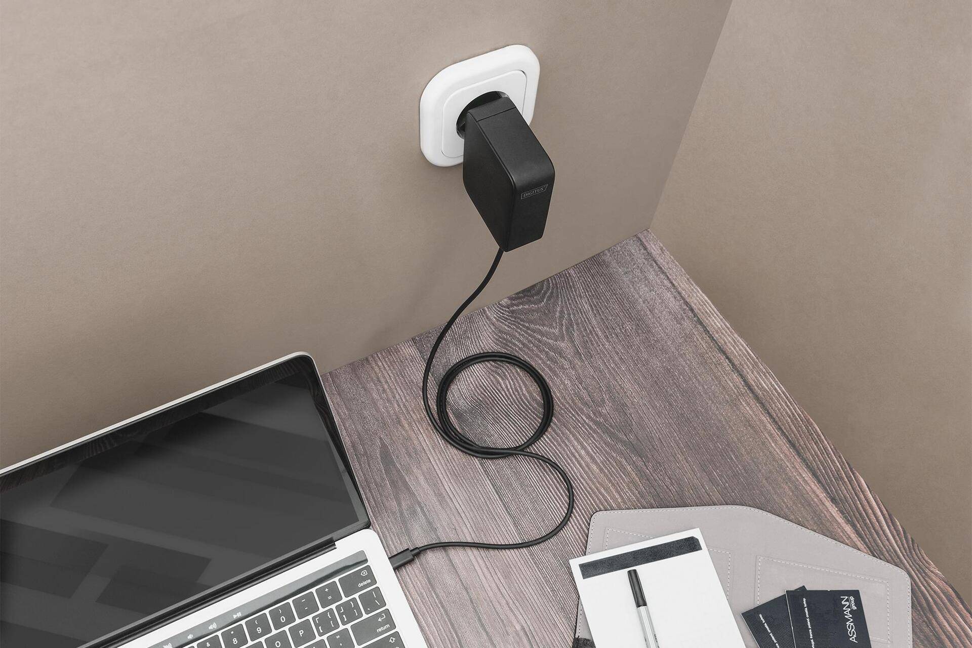 DIGITUS - USB-C Netzteil - GaN - Wechselstrom 100-240 V - 100 Watt - Schwarz (DA-10072) von Digitus