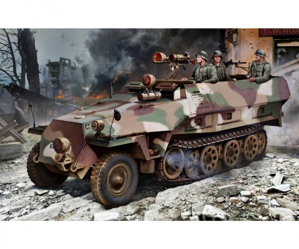 Sd.Kfz.251/1 Ausf.D w/Night Vision Sd.Kfz.251/1 Ausf.D w/Night Vision von Dragon