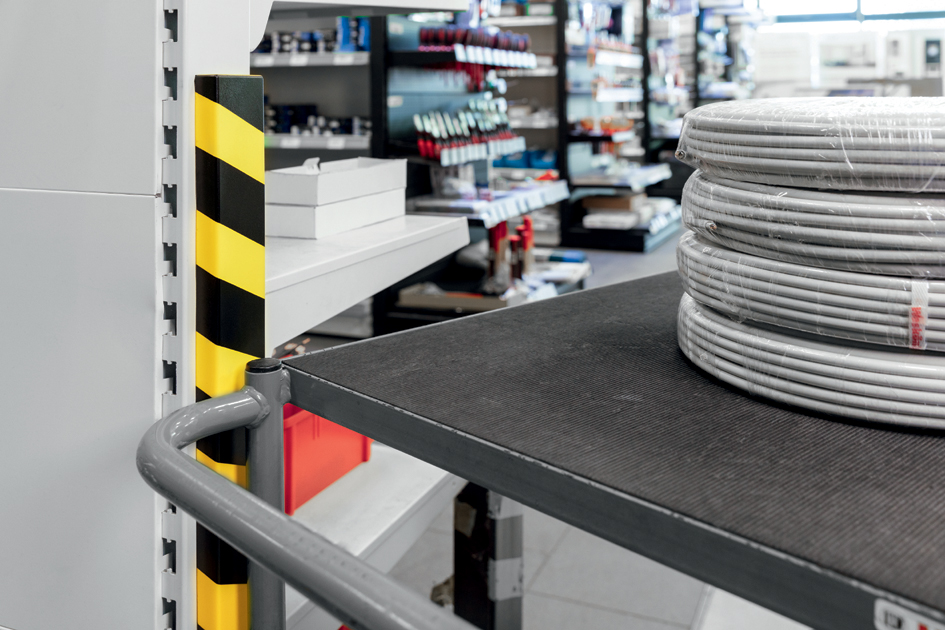 DURABLE Flächenschutzprofil S20, Länge: 1 m, schwarz/gelb DURABLE Flächenschutzprofil S20, Länge: 1 m, schwarz/gelb von Durable