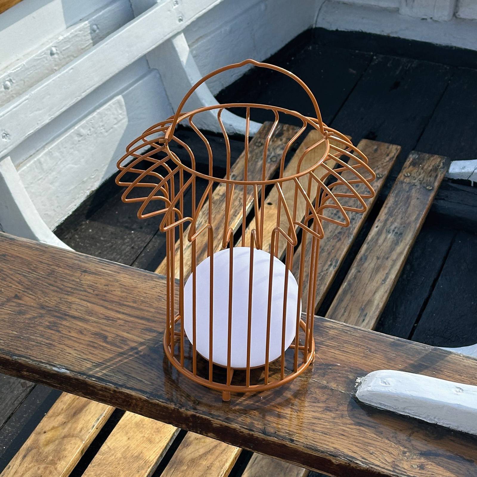 Dyberg Larsen LED-Akku-Tischlampe Basket, terracotta, Metall Dyberg Larsen LED-Akku-Tischlampe Basket, terracotta, Metall von Dyberg Larsen