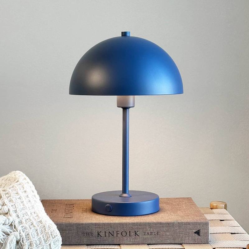 Dyberg Larsen Stockholm Akku-Tischlampe, blau von Dyberg Larsen