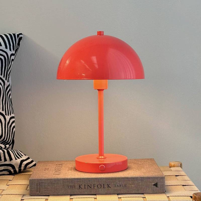 Dyberg Larsen Stockholm Akku-Tischlampe, melonenrot von Dyberg Larsen
