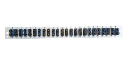Bestückte Frontblende mit 24 x SC Duplex -- Kupplung OS2 vertikal, schwarz von EFB ELEKTRONIK