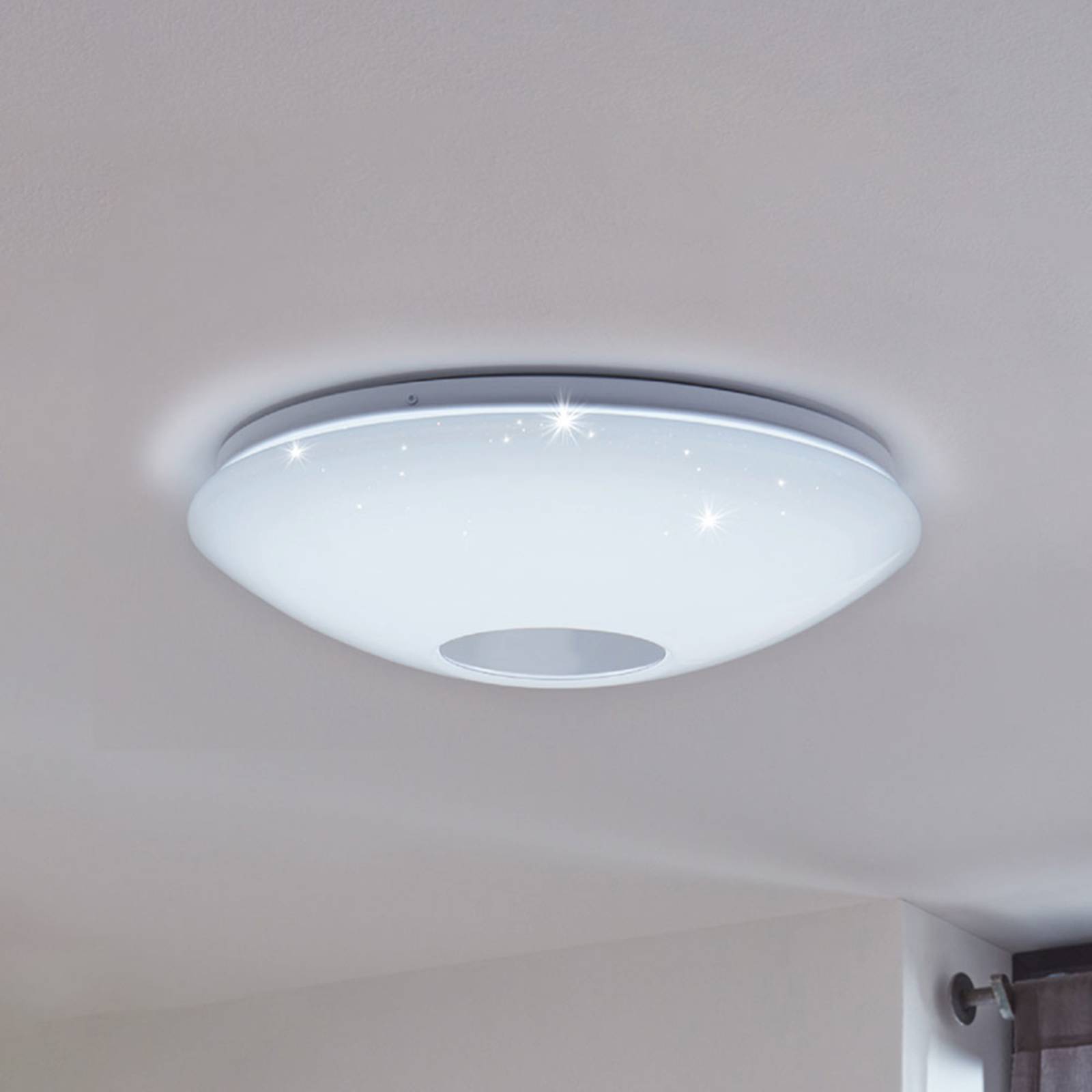 EGLO connect Voltago-C LED-Deckenleuchte rund weiß EGLO connect Voltago-C LED-Deckenleuchte rund weiß von EGLO connect