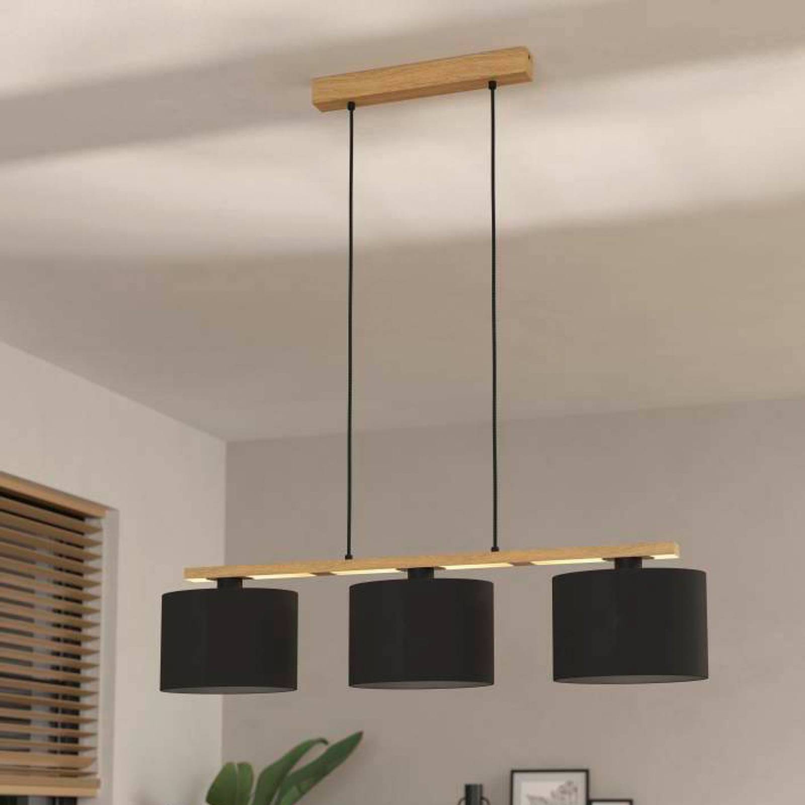 Hängelampe Castralvo, Länge 97,5 cm, schwarz, 3-flg., Stoff Hängelampe Castralvo, Länge 97,5 cm, schwarz, 3-flg., Stoff von EGLO