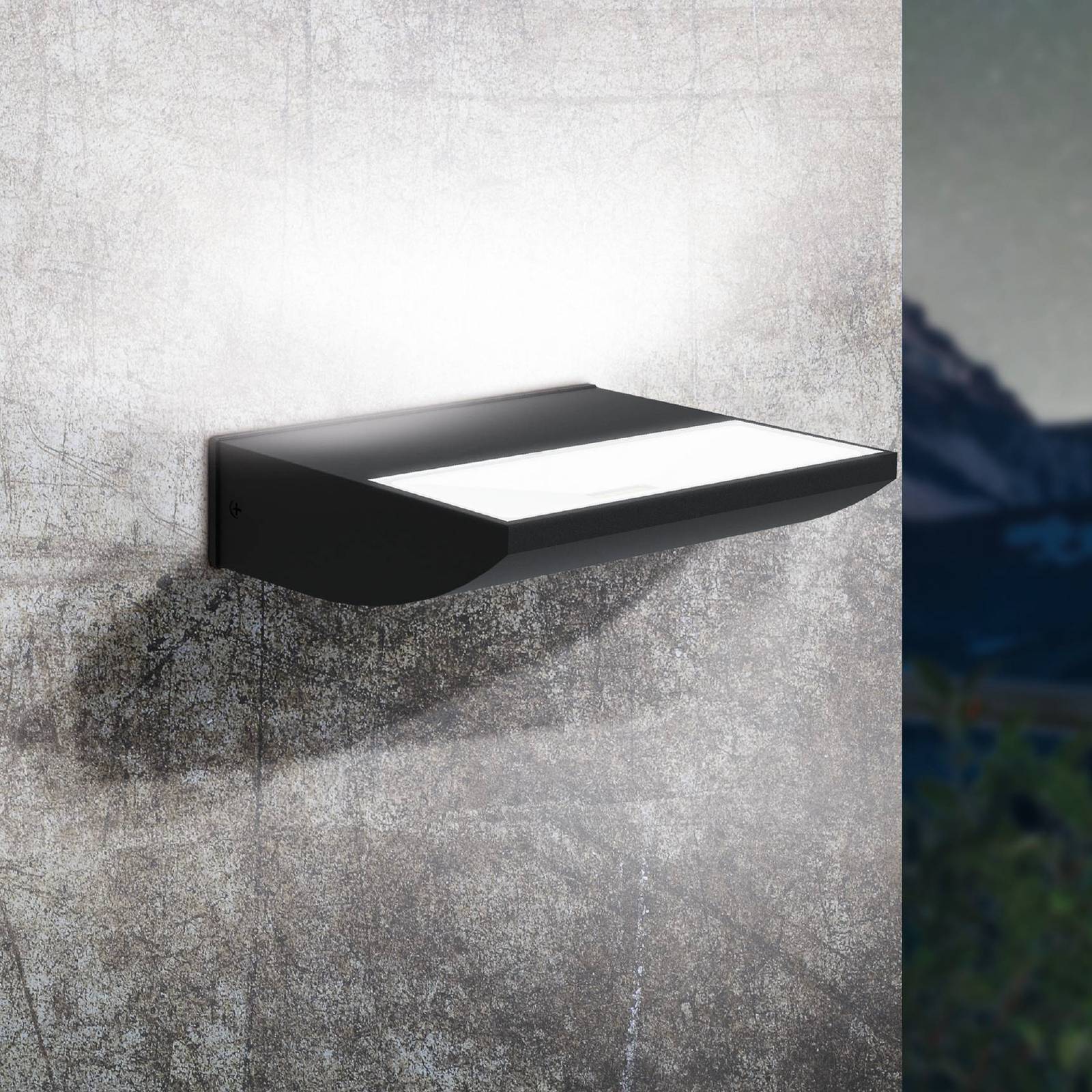 LED-Außenwandleuchte Sorronaro mit Uplight LED-Außenwandleuchte Sorronaro mit Uplight von EGLO