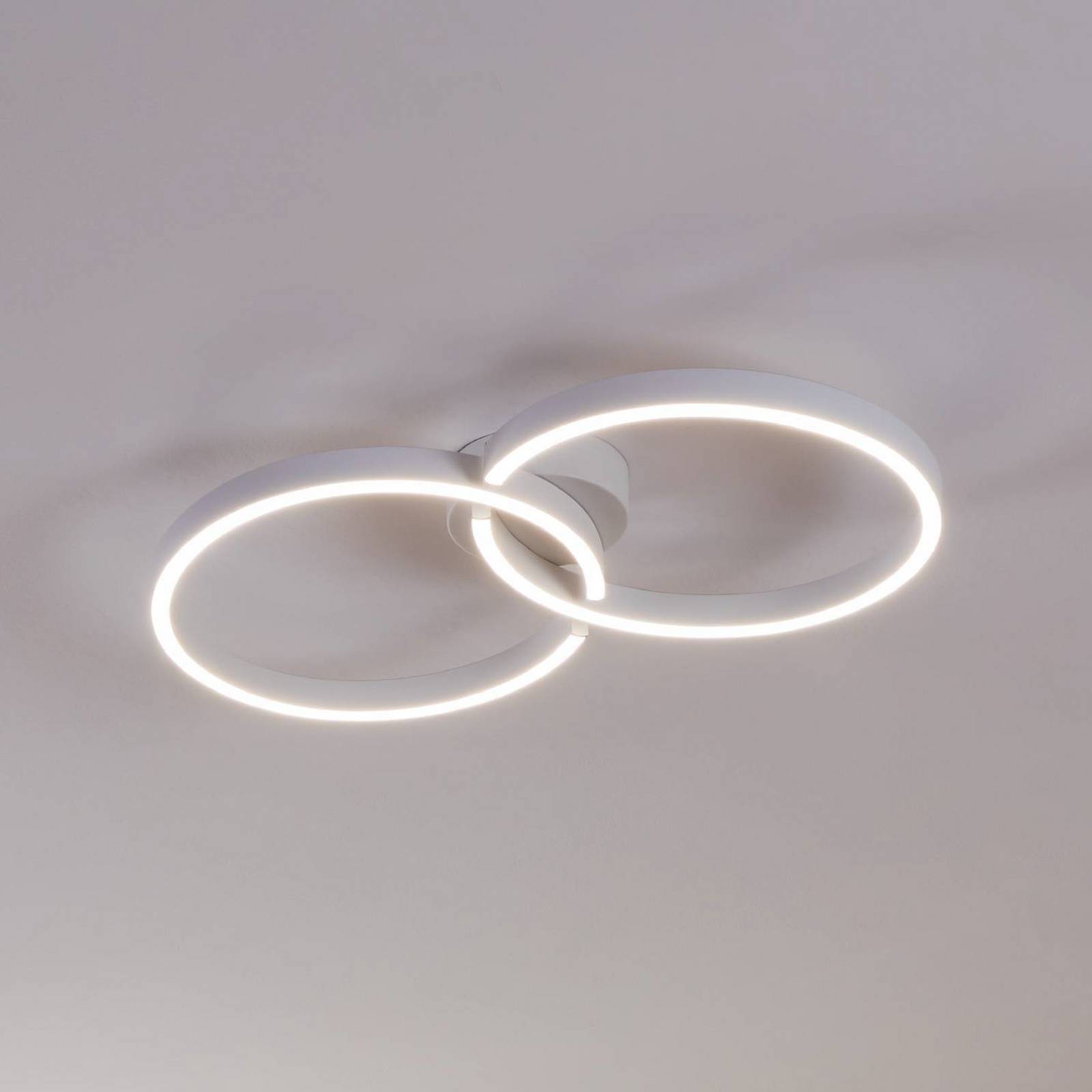 LED-Deckenlampe Armandolo, weiß, Länge 67 cm, CCT, RGB LED-Deckenlampe Armandolo, weiß, Länge 67 cm, CCT, RGB von EGLO