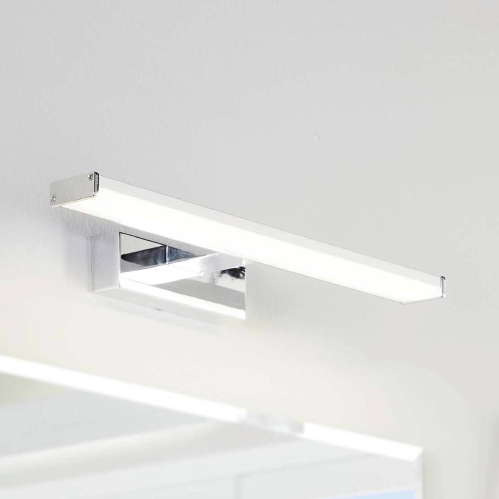 LED-Spiegelleuchte Pandella 1, chrom 4.000 K, 40cm LED-Spiegelleuchte Pandella 1, chrom 4.000 K, 40cm von EGLO