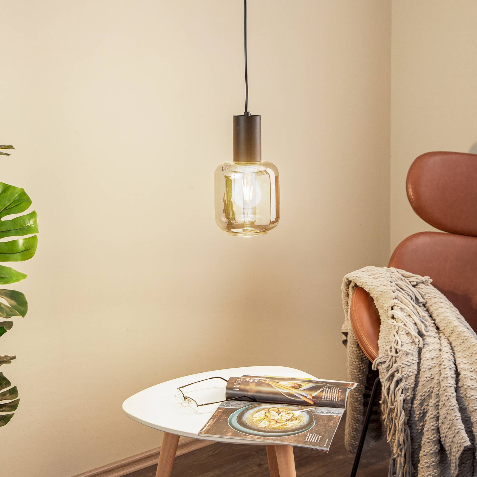 Pendelleuchte Smoke Schirm Rauchglas, einflammig Pendelleuchte Smoke Schirm Rauchglas, einflammig von EMIBIG LIGHTING