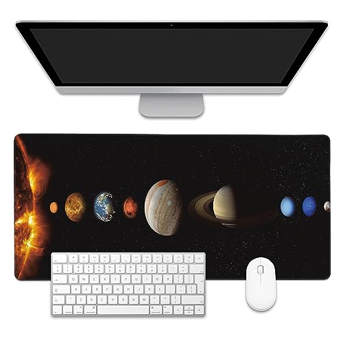 EOBKLAX Mauspad, Sonnensystem Planet Schreibtischunterlage für Desktop, Schreibtischunterlage mit rutschfester Unterseite und genähtem Rand, erweitertes Mauspad für Büro und Zuhause, 90 x 40 cm von EOBKLAX