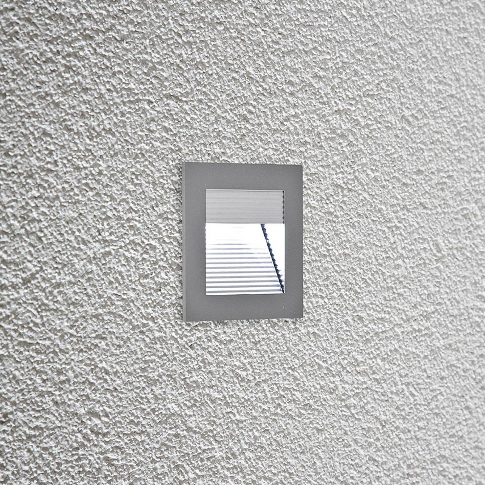 EVN P2140 LED-Wandeinbauleuchte, 6.000 K, alu EVN P2140 LED-Wandeinbauleuchte, 6.000 K, alu von EVN