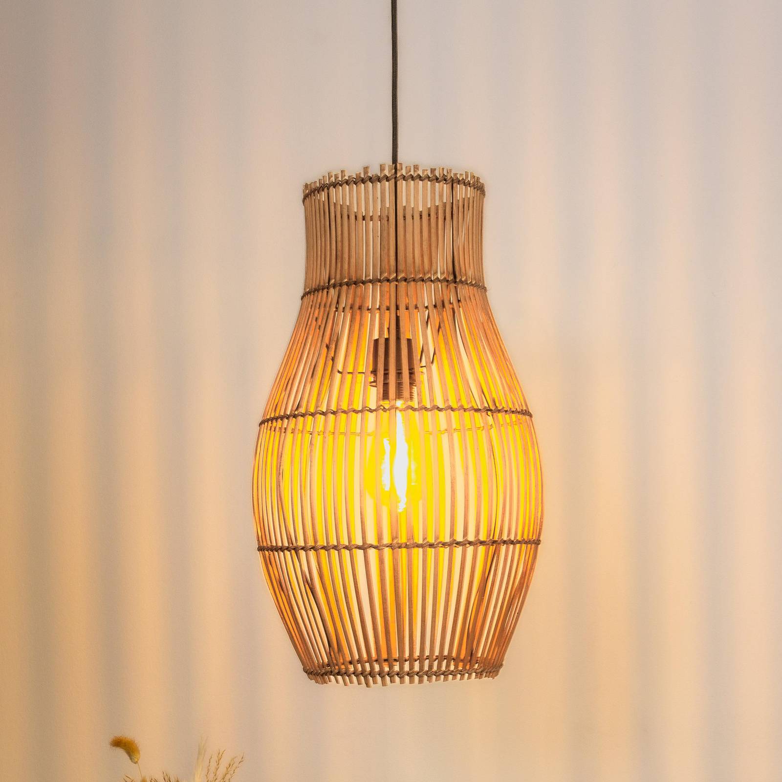Hängeleuchte Bamboo, natur, Höhe 48 cm, Ø 30 cm Hängeleuchte Bamboo, natur, Höhe 48 cm, Ø 30 cm von Eco-Light