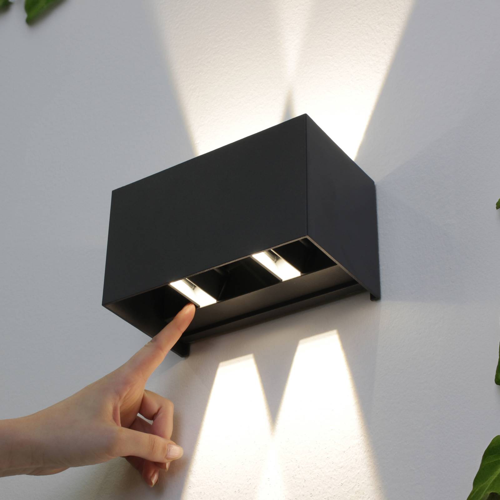 LED-Außenwandleuchte Dakar, anthrazit, Breite 17,3 cm, Alu LED-Außenwandleuchte Dakar, anthrazit, Breite 17,3 cm, Alu von Eco-Light