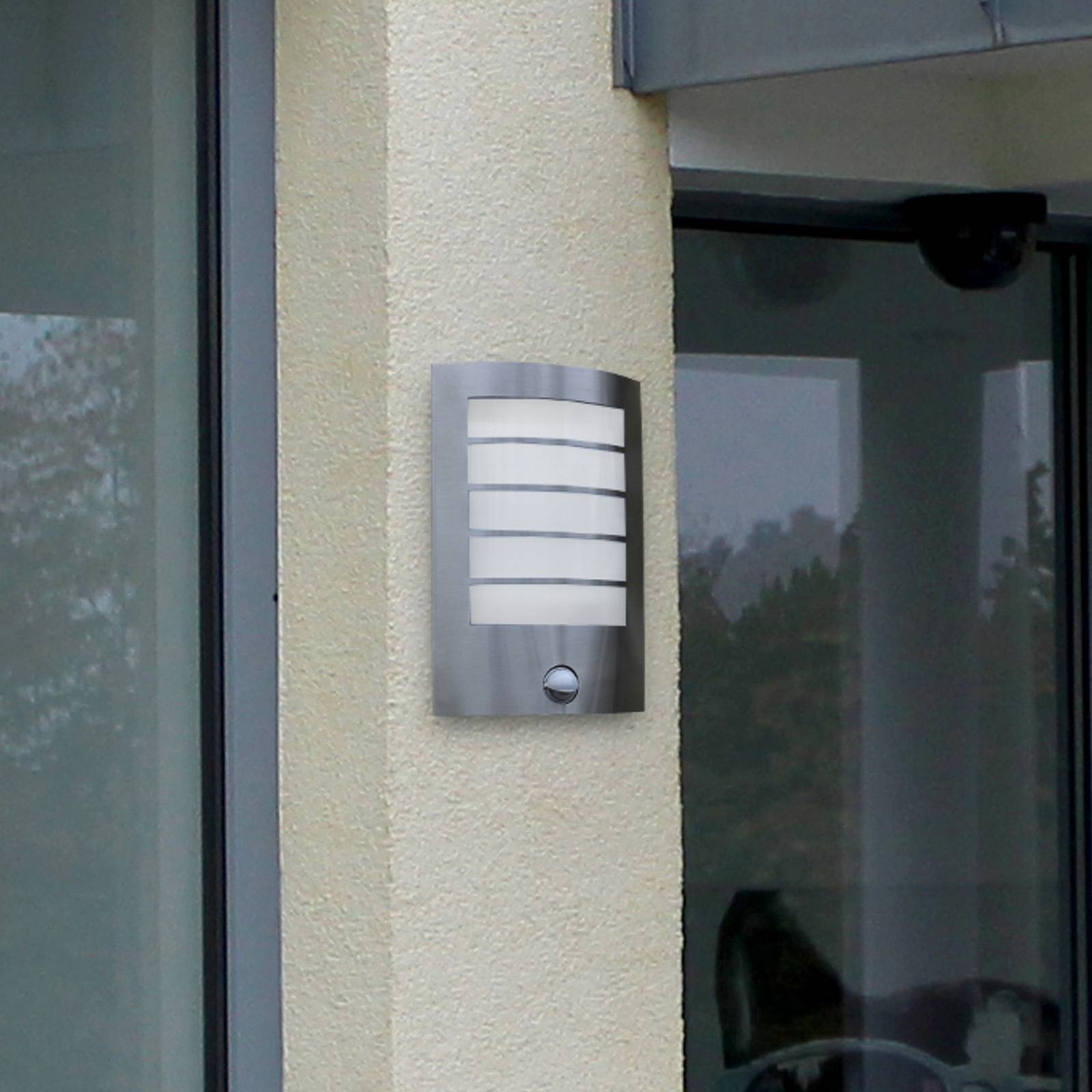 LED-Außenwandleuchte Slim mit Bewegungssensor IP44 LED-Außenwandleuchte Slim mit Bewegungssensor IP44 von Eco-Light