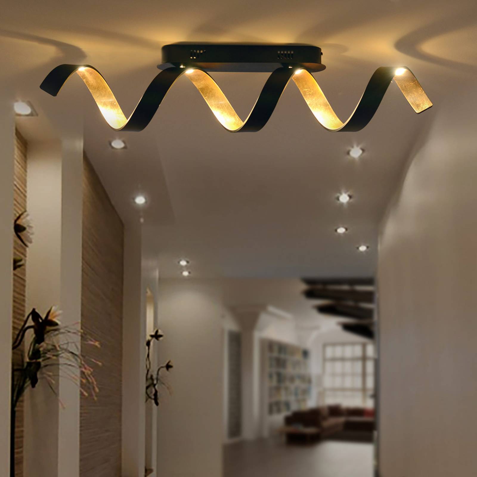 LED-Deckenleuchte Helix in Schwarz-Gold LED-Deckenleuchte Helix in Schwarz-Gold von Eco-Light