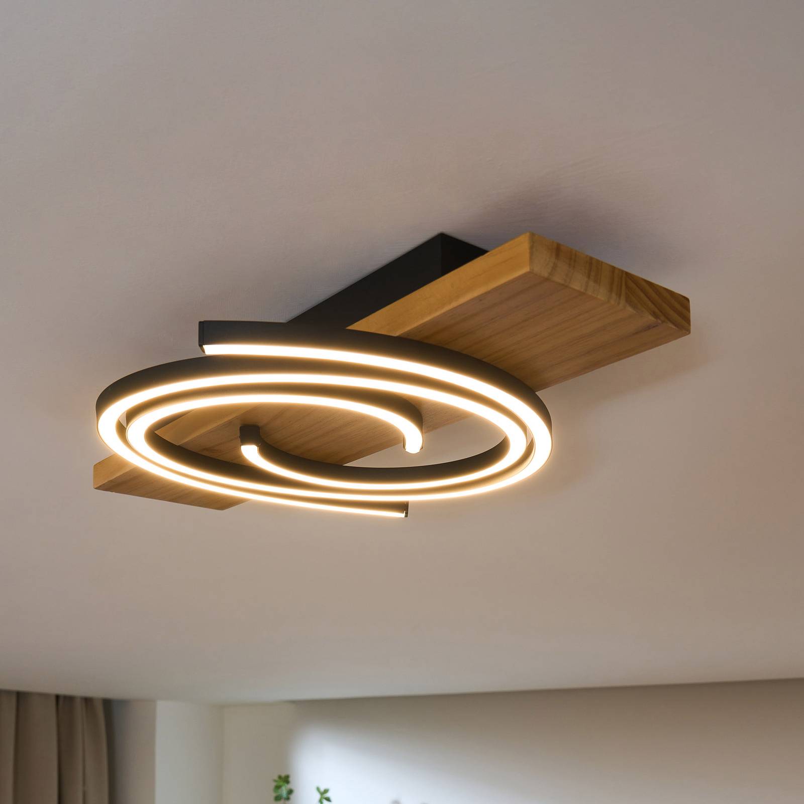 LED-Deckenleuchte Rifia, braun, Länge 50 cm, Holz LED-Deckenleuchte Rifia, braun, Länge 50 cm, Holz von Eco-Light