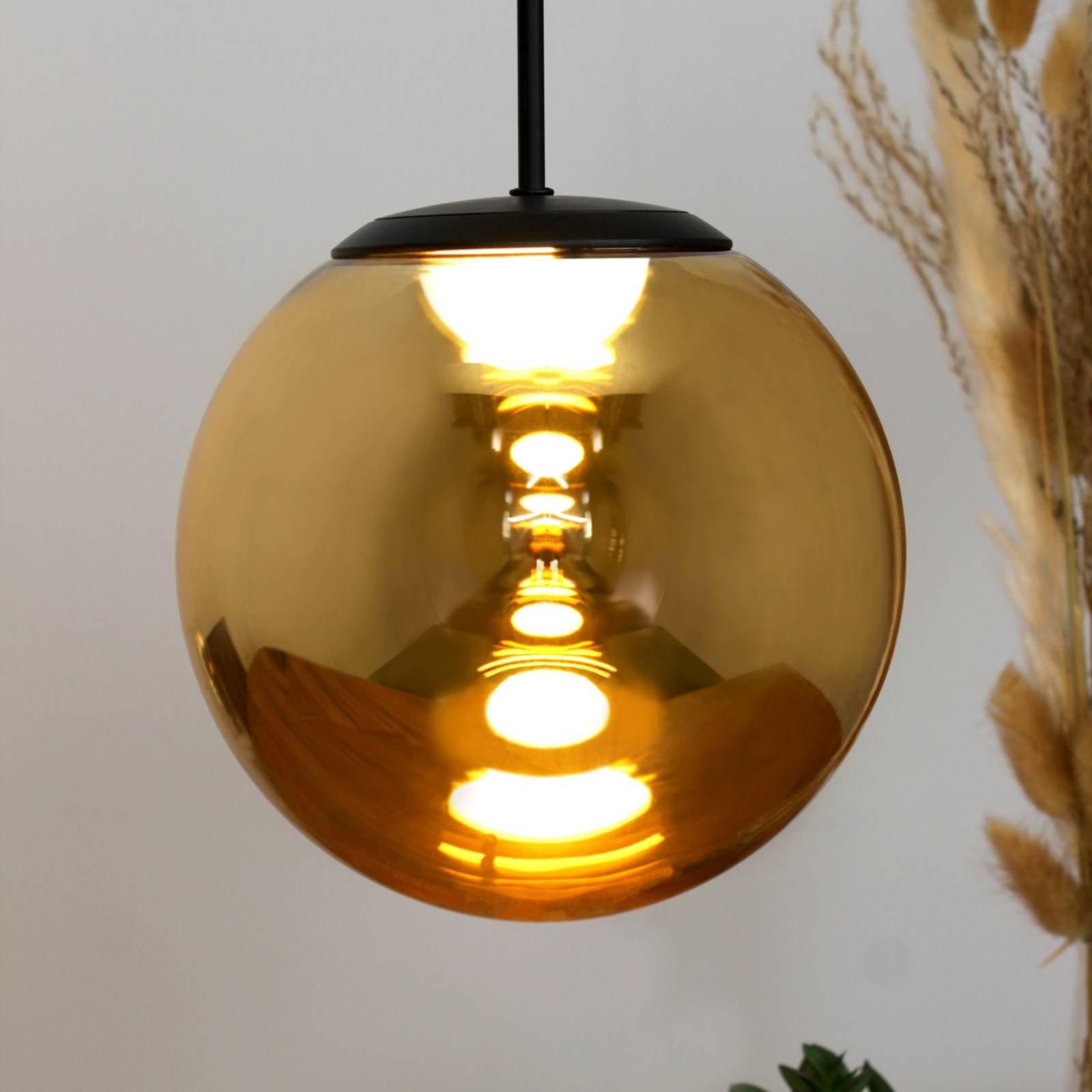 LED-Hängeleuchte Altaïr, goldfarben, Ø 15 cm, Glas, 3.000 K LED-Hängeleuchte Altaïr, goldfarben, Ø 15 cm, Glas, 3.000 K von Eco-Light