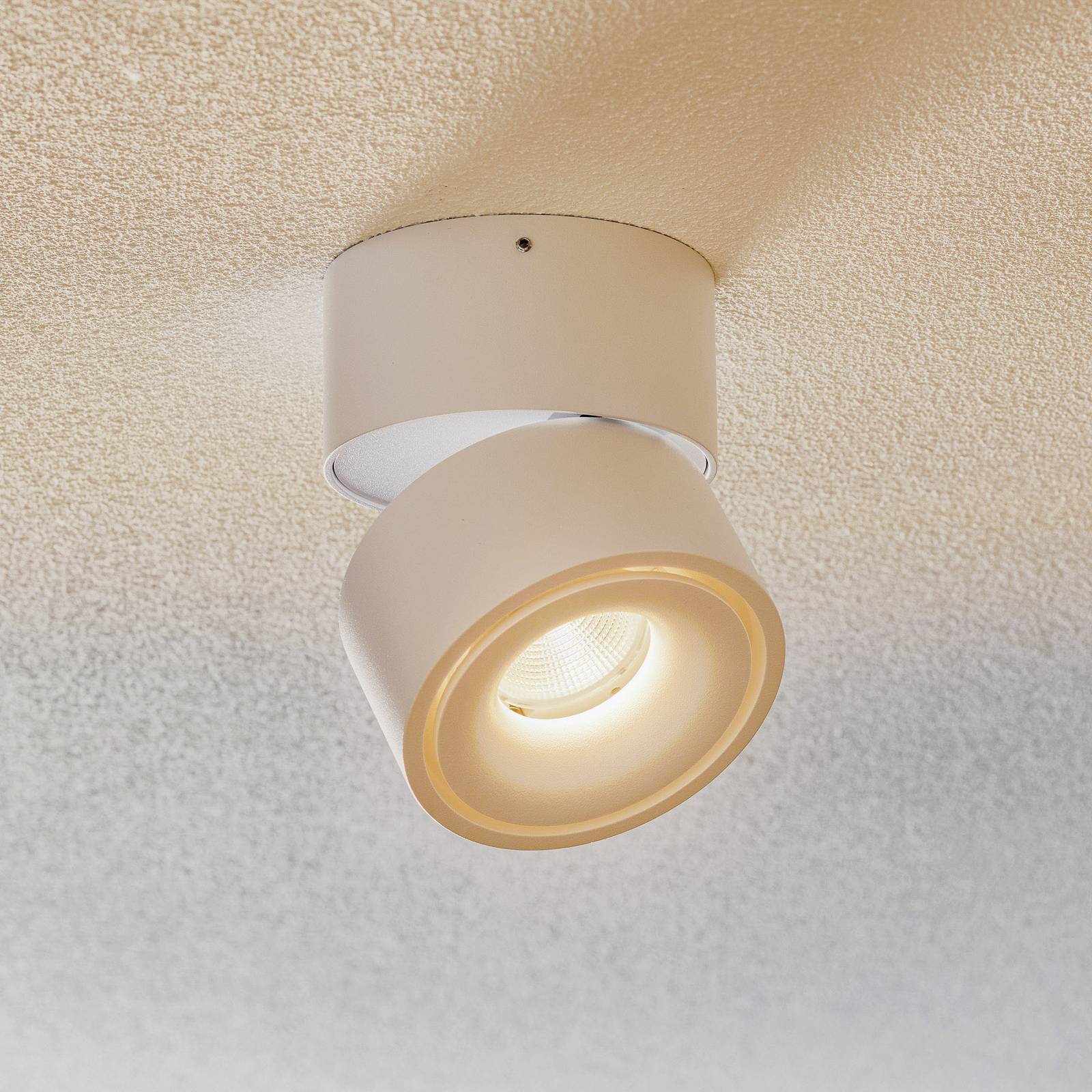 Dreh- und schwenkbarer LED-Strahler Clippo von Egger Licht