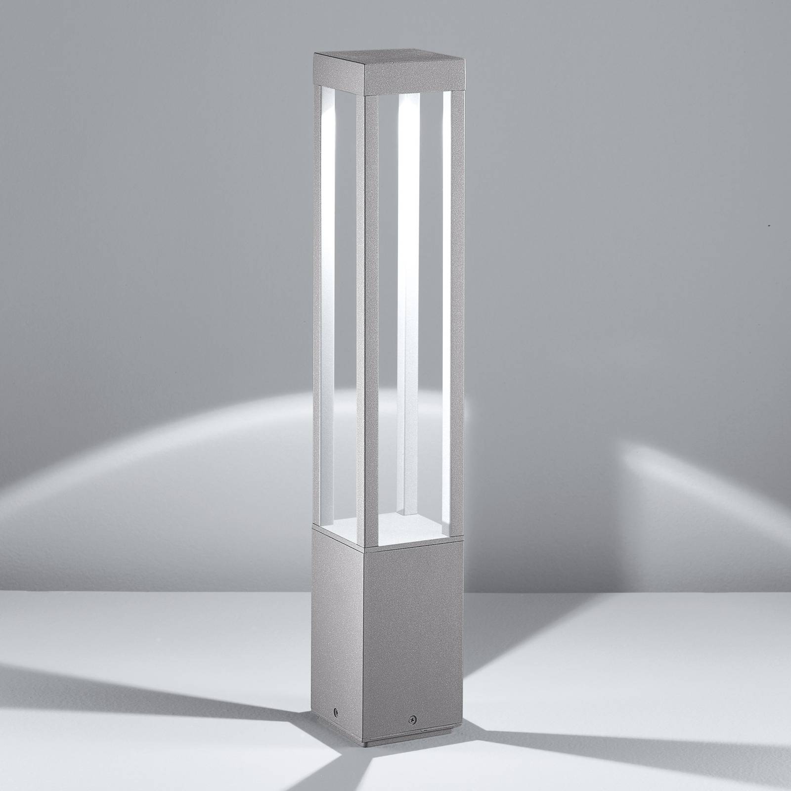 Egger York LED-Wegeleuchte grau, 65 cm Egger York LED-Wegeleuchte grau, 65 cm von Egger Licht