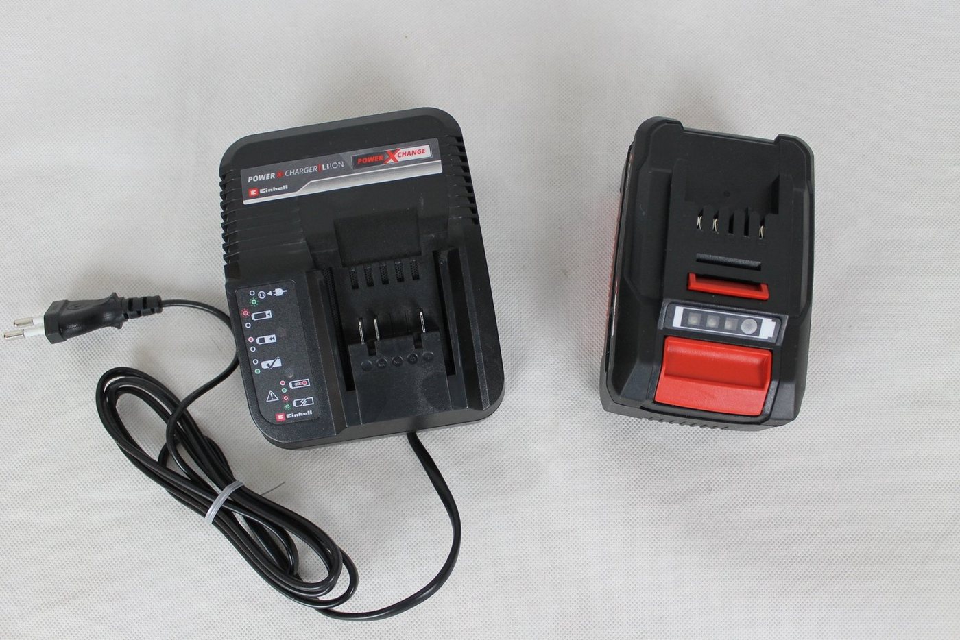 Einhell Power X-Change Akku & Ladegerät PXC-Starter-Kit (18 V, 1 Akku, 4 Ah) Akku Starter-Set (2 St) von Einhell