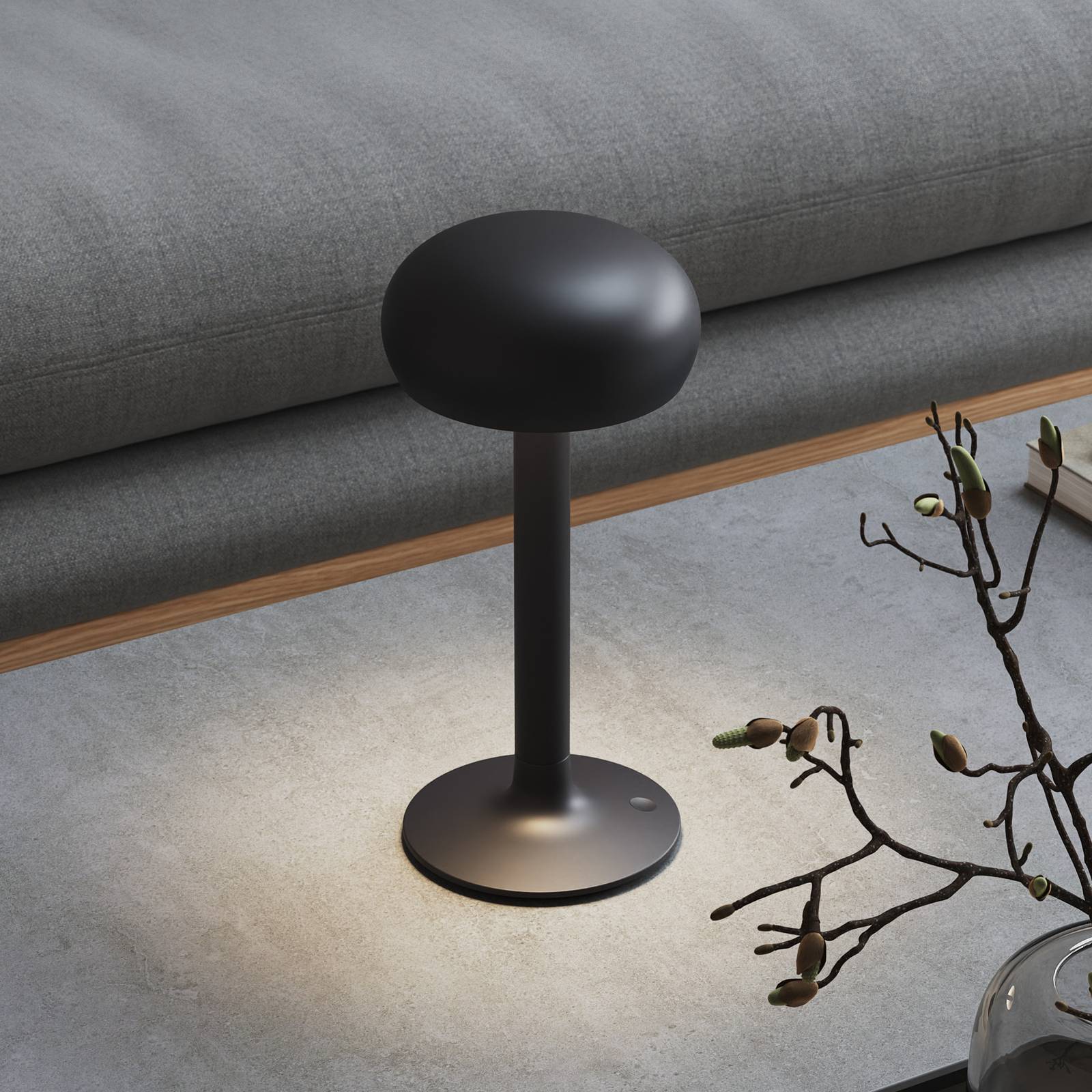 EVA Solo LED-Akku-Tischlampe Emendo, schwarz, dimmbar, IP44 EVA Solo LED-Akku-Tischlampe Emendo, schwarz, dimmbar, IP44 von Eva Solo