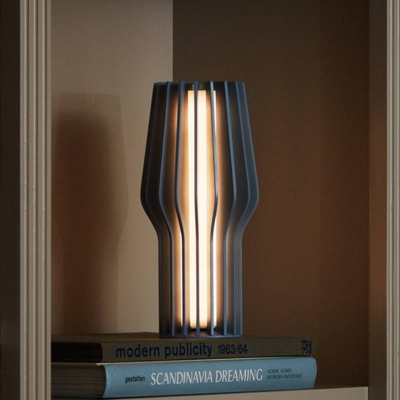 EVA Solo LED-Akku-Tischleuchte Radiant, blau, Gummi, IP44 von Eva Solo
