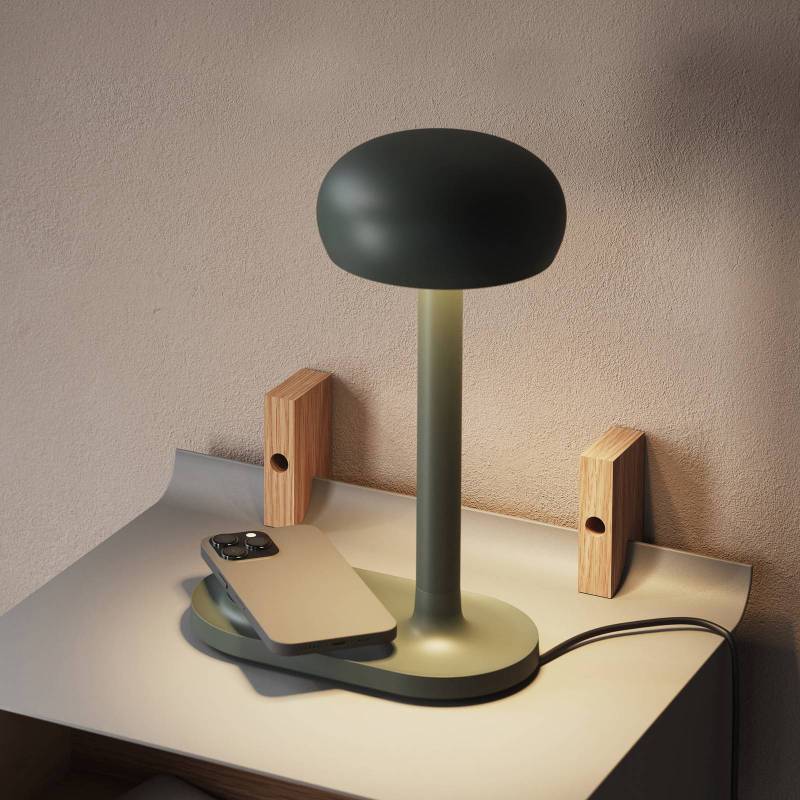 EVA Solo LED- Tischleuchte Emendo, grün, Ladefläche, Touch von Eva Solo