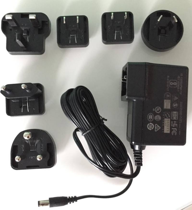 Evoko Externes Netzteil zur alternativen Stromversorgung von Naso (37ERM2001), AC-DC Adapter mit 12 V DC max. 1.25A, inkl deutschem Schukostecker (ENX1014) von Evoko