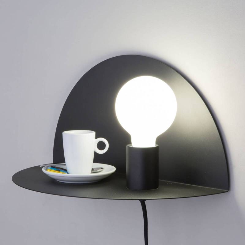 Als Nachttisch nutzbare Wandlampe Nit von FARO BARCELONA