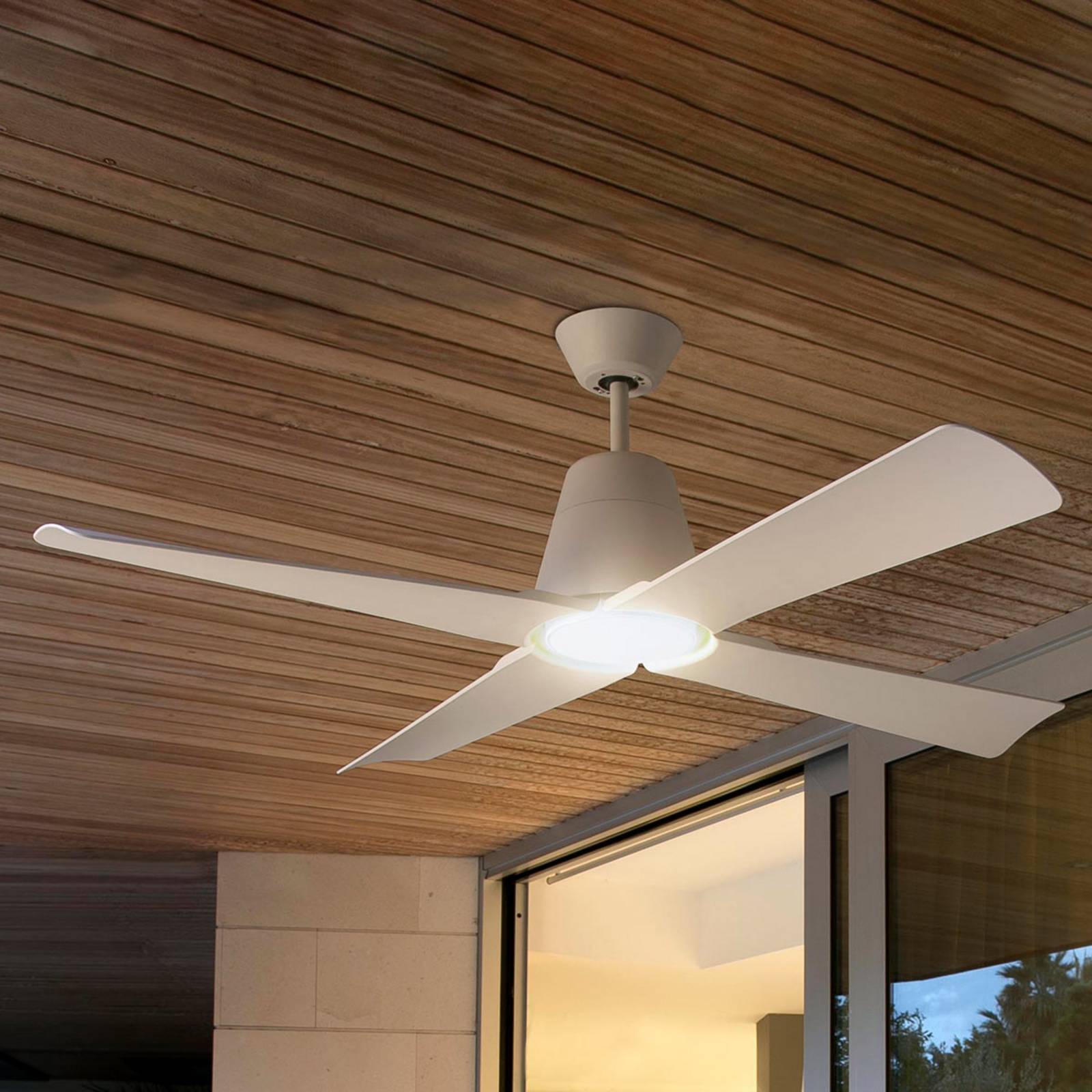 Deckenventilator Typhoon, leise, Ø 127 cm, seewasserfest Deckenventilator Typhoon, leise, Ø 127 cm, seewasserfest von FARO BARCELONA