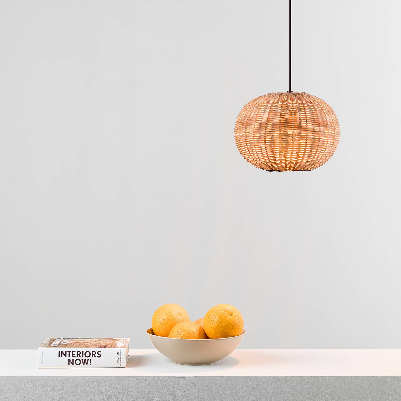 Hängeleuchte Haka mit Rattanschirm, Ø 25 cm Hängeleuchte Haka mit Rattanschirm, Ø 25 cm von FARO BARCELONA