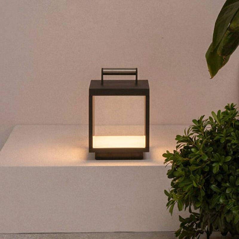 LED-Akku-Tischlampe Kerala, dunkelgrau, Alu, Höhe 26,8 cm von FARO BARCELONA