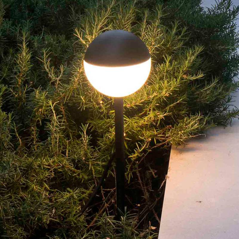 LED-Wegeleuchte Piccola mit Erdspieß in Schwarz von FARO BARCELONA