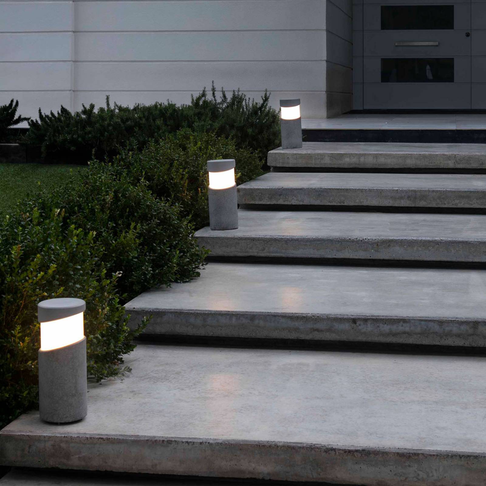 Sockelleuchte Block aus Beton Sockelleuchte Block aus Beton von FARO BARCELONA