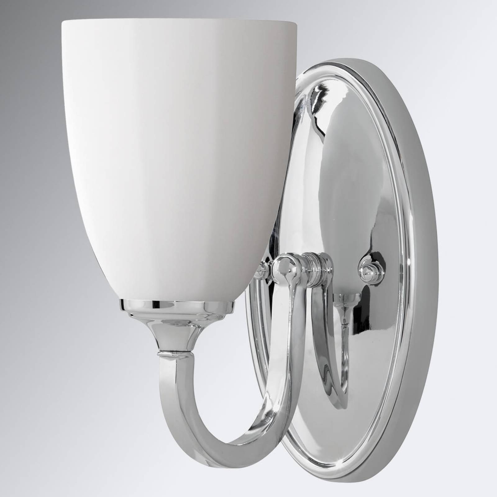 Klassisch gestaltete Badezimmer-Wandlampe Perry von FEISS