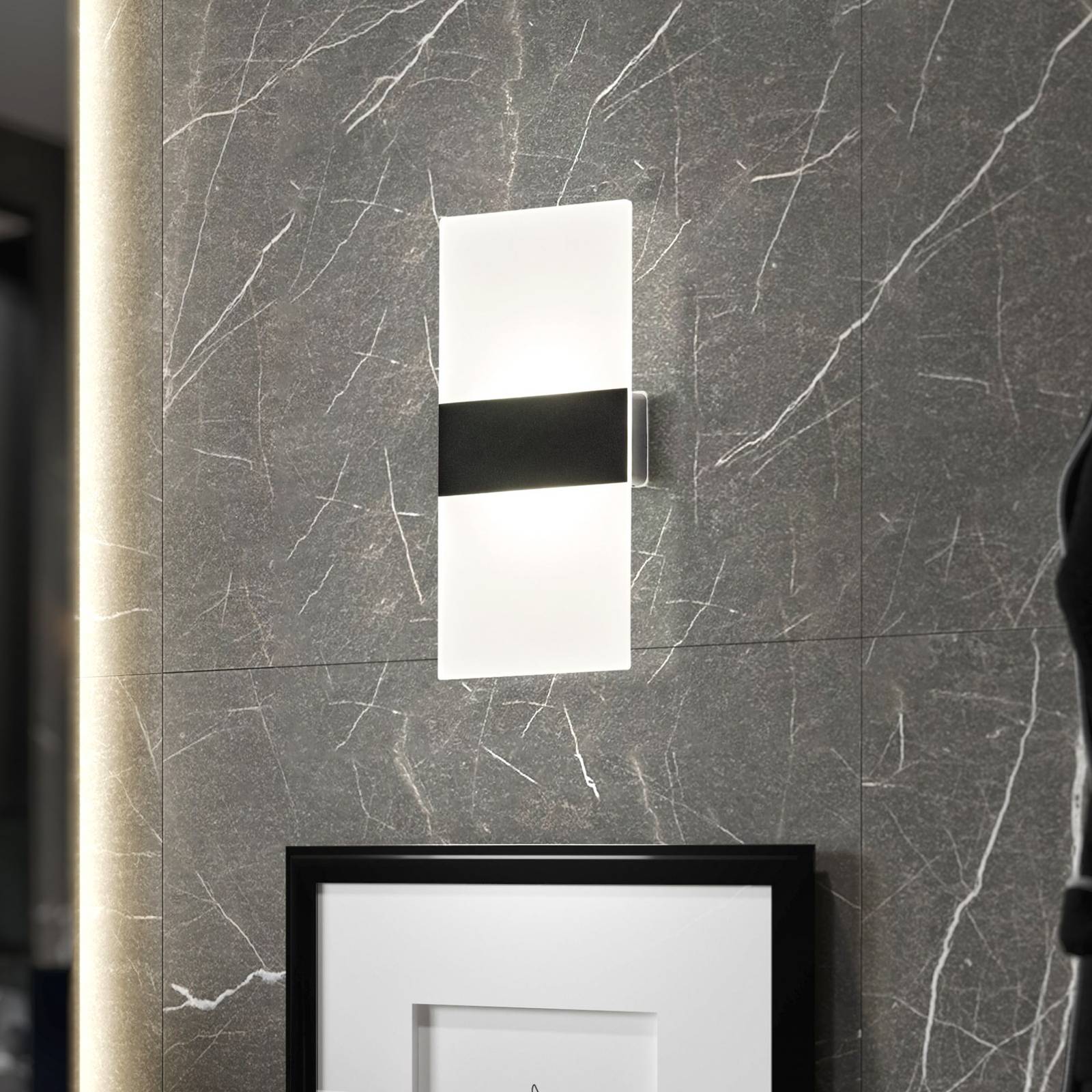 LED-Akku-Wandleuchte Magnetics, schwarz, 22,5 cm hoch LED-Akku-Wandleuchte Magnetics, schwarz, 22,5 cm hoch von FH Lighting