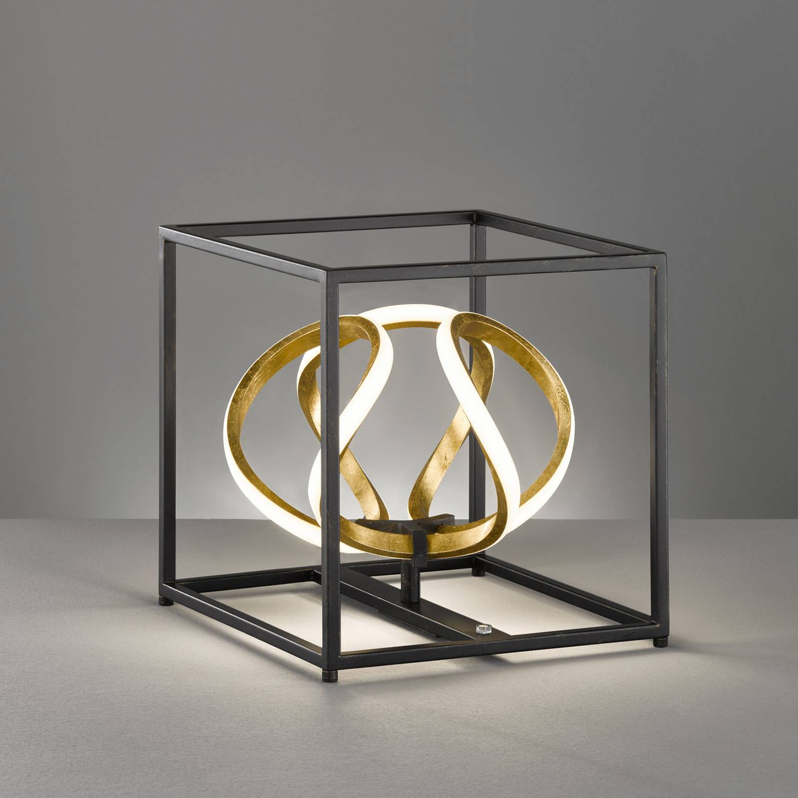 LED-Tischleuchte Gesa in Schwarz und Gold LED-Tischleuchte Gesa in Schwarz und Gold von FISCHER & HONSEL