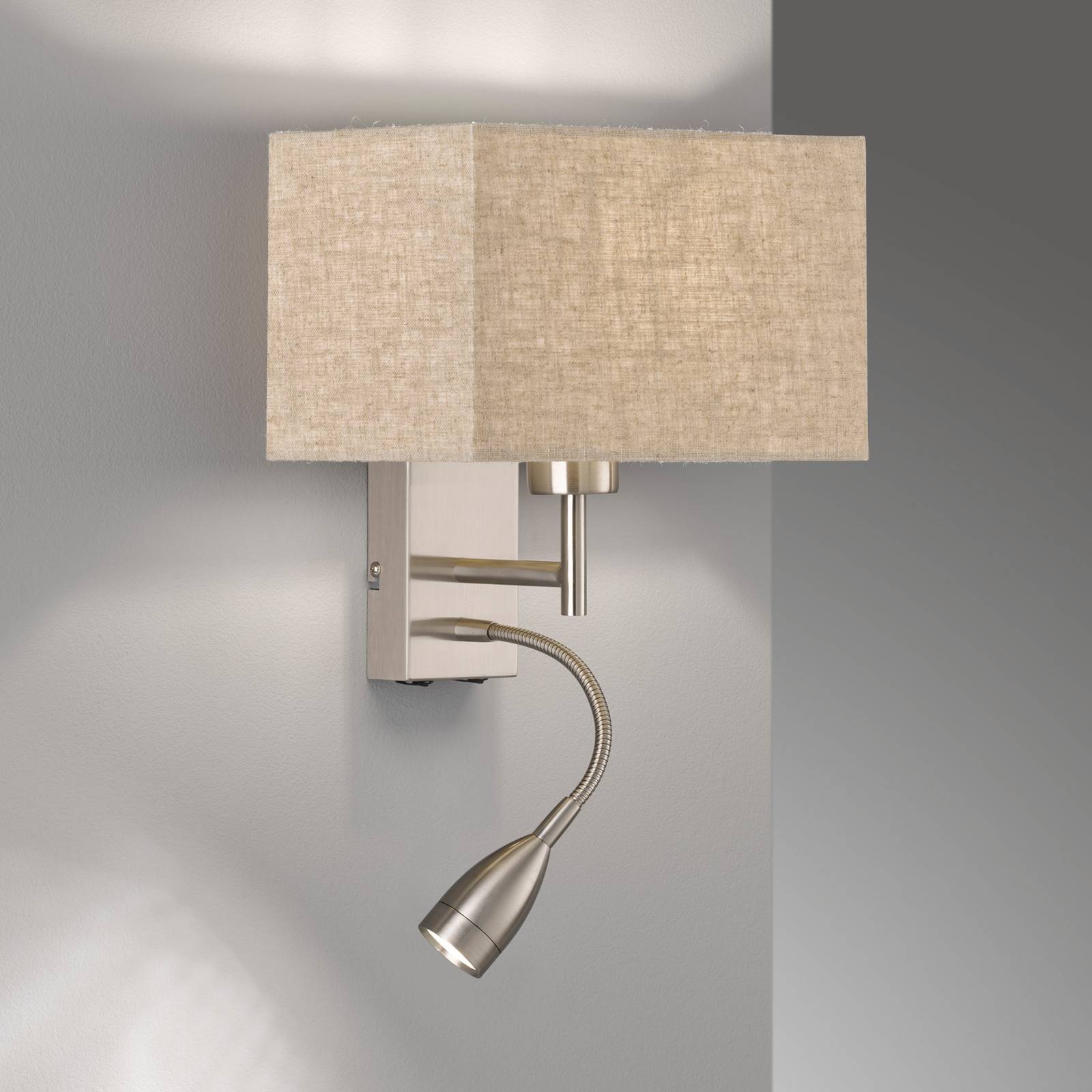 Wandlampe Dream Leselicht, Leinen sand/nickel von FISCHER & HONSEL