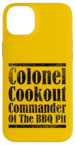 Colonel Cookout, Kommandant von The BBQ Pit, Barbecue Smoker Hülle für iPhone 14 Plus Colonel Cookout, Kommandant von The BBQ Pit, Barbecue Smoker Hülle für iPhone 14 Plus von FRESAN Funny Grill Master Dad BBQ Father's Day