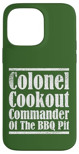 Colonel Cookout, Kommandant von The BBQ Pit, Barbecue Smoker Hülle für iPhone 14 Pro Max von FRESAN Funny Grill Master Dad BBQ Father's Day