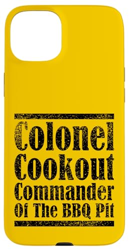 Colonel Cookout, Kommandant von The BBQ Pit, Barbecue Smoker Hülle für iPhone 15 Plus Colonel Cookout, Kommandant von The BBQ Pit, Barbecue Smoker Hülle für iPhone 15 Plus von FRESAN Funny Grill Master Dad BBQ Father's Day