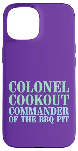 Colonel Cookout, Kommandant von The BBQ Pit, Barbecue Smoker Hülle für iPhone 15 von FRESAN Funny Grill Master Dad BBQ Father's Day