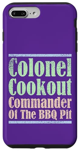 Colonel Cookout, Kommandant von The BBQ Pit, Barbecue Smoker Hülle für iPhone 7 Plus/8 Plus Colonel Cookout, Kommandant von The BBQ Pit, Barbecue Smoker Hülle für iPhone 7 Plus/8 Plus von FRESAN Funny Grill Master Dad BBQ Father's Day